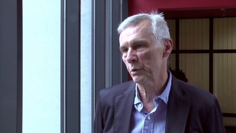 Andrzej S.Bratkowski: Niepewność polityki rządu hamuje inwestycje firm
