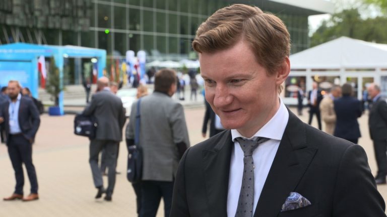 Polski rynek fintech wart 856 mln euro. Rozwój tego sektora napędzają m.in. coraz wyższe oczekiwania konsumentów dotyczące innowacji w finansach