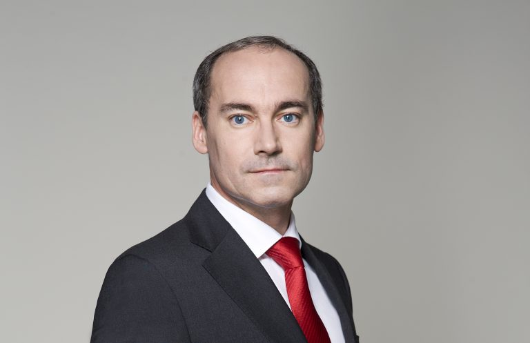 Zgoda KNF na powierzenie Markowi Lusztynowi funkcji członka zarządu nadzorującego zarządzanie ryzykiem istotnym w działalności Banku