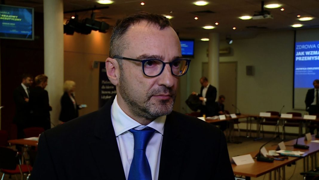 Ministerstwo Zdrowia: nowy lek na zaawansowanego szpiczaka mnogiego ma szansę trafić na styczniową listę refundacyjną
