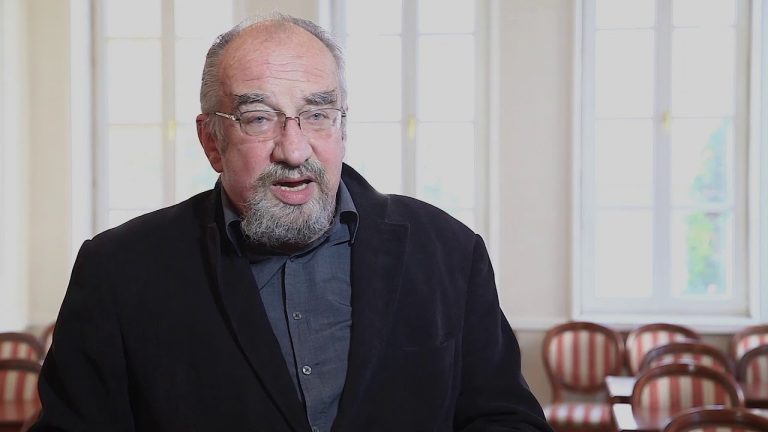 Prof. Modzelewski o podatkach w czasie pandemii: Fiskus może rozłoży je na raty. Na umorzenie jest nikła szansa