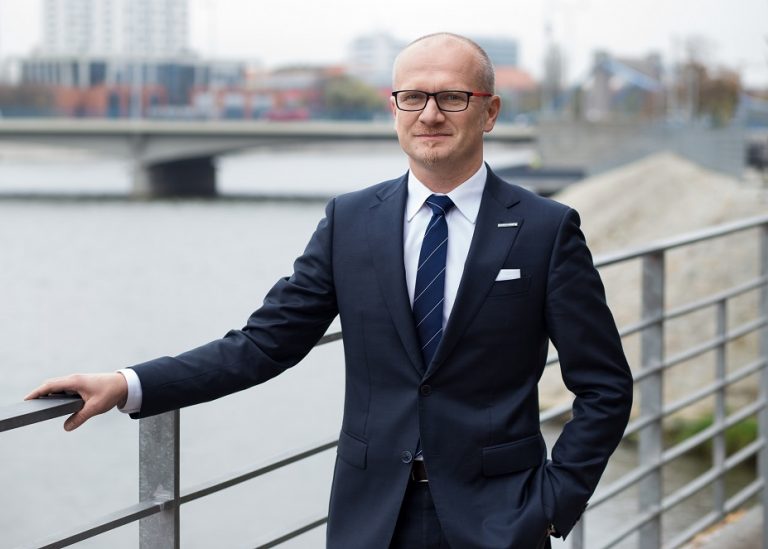 Piotr Warmuła dyrektorem Departamentu Technologii w Idea Leasing S.A.
