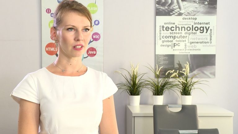 Firmy zmieniają system zarządzania i rezygnują z ocen okresowych pracowników