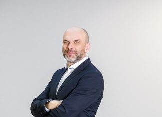 Dariusz Topolewski, Prezes Zarządu OPONEO.PL S.A.