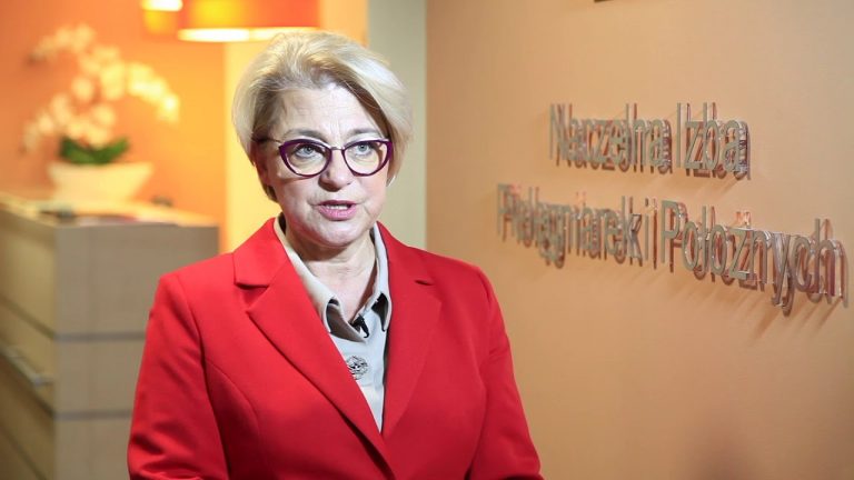 Pielęgniarki czekają na nowelizację ustawy o minimalnym wynagrodzeniu pracowników medycznych