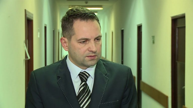 Ogniwa fotowoltaiczne z polskim grafenem wyprodukują do 50 proc. więcej energii elektrycznej. Na rynku pojawią się w przyszłym roku