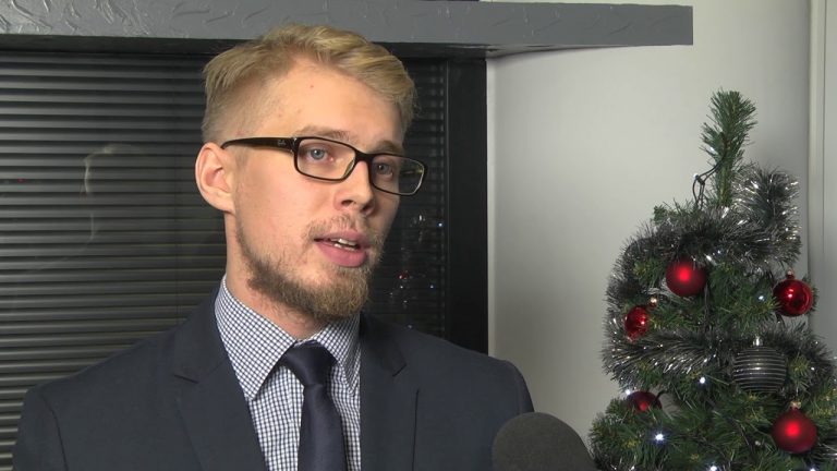 Zwiększone zapotrzebowanie na baterie do samochodów elektrycznych wywinduje cenę niklu