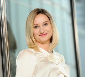  Eliza Skotnicka, starszy menedżer w zespole People Advisory Services w EY Polska