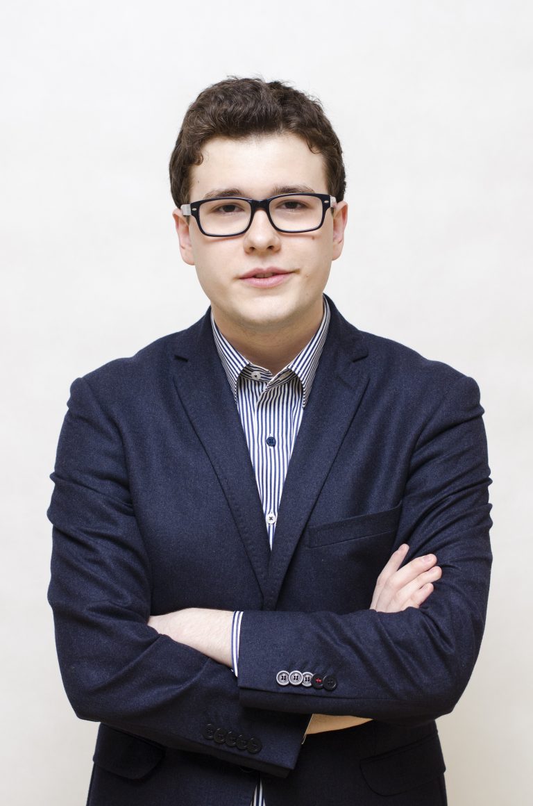 Kurs dolara kontynuuje umocnienie