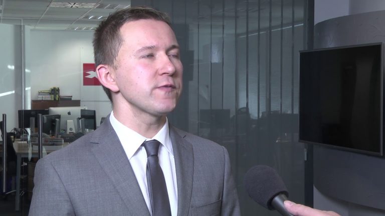 Jak zniesienie limitu składek ZUS wpłynie na gospodarkę