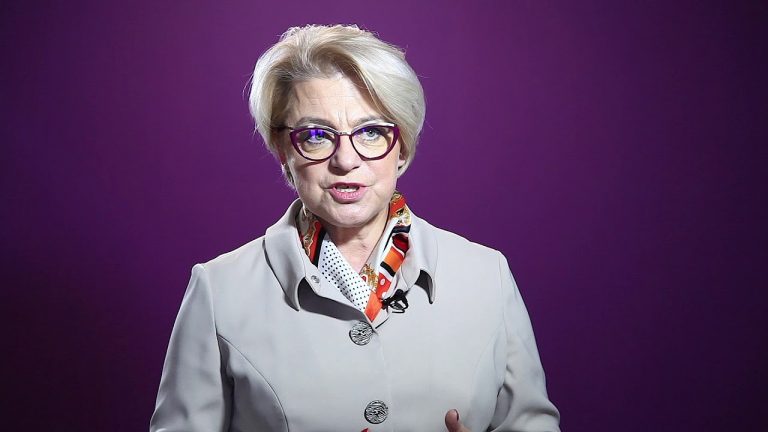 Potrzebne modyfikacja programów nauczania w kształceniu pielęgniarek i położnych