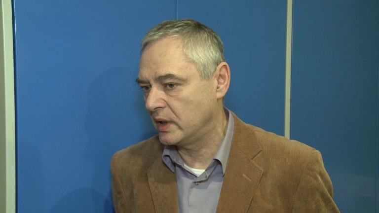 Sieć Li-Fi za pomocą żarówek LED przesyła dane nawet stokrotnie szybciej od Wi-Fi. Nowa technologia jest też odporna na ataki hakerskie