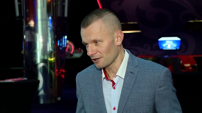 Firmy działające w internecie skorzystają na zakazie handlu w niedziele. Zyskają też firmy kurierskie
