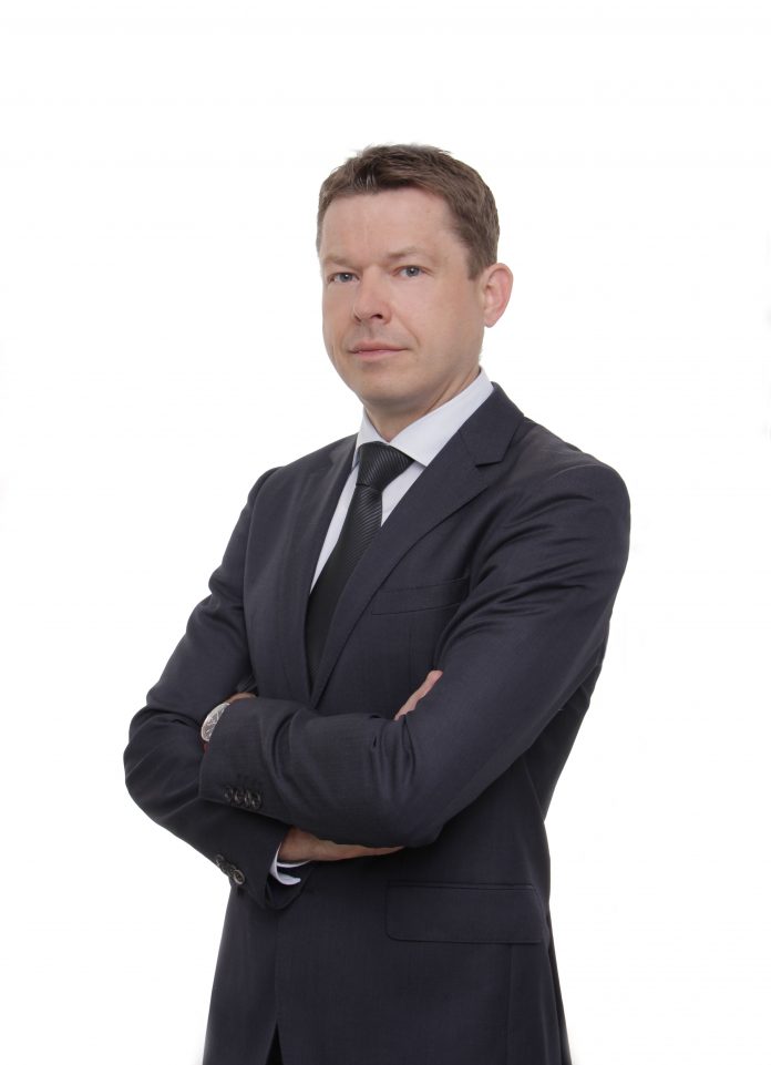Piotr Gąsiorowski - Prezes Zarządu eFaktor S.A.