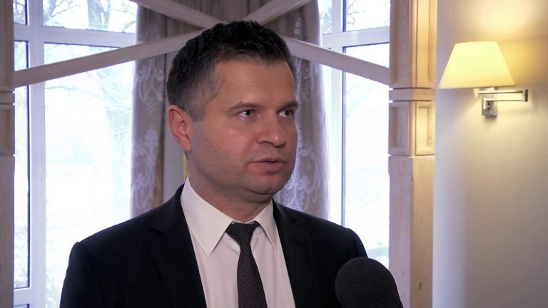 Wzrost inwestycji i poprawa nastrojów firm