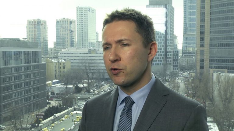500 plus lepsze niż praca. Ponad 30% pobierających świadczenie na pierwsze dziecko nie pracuje