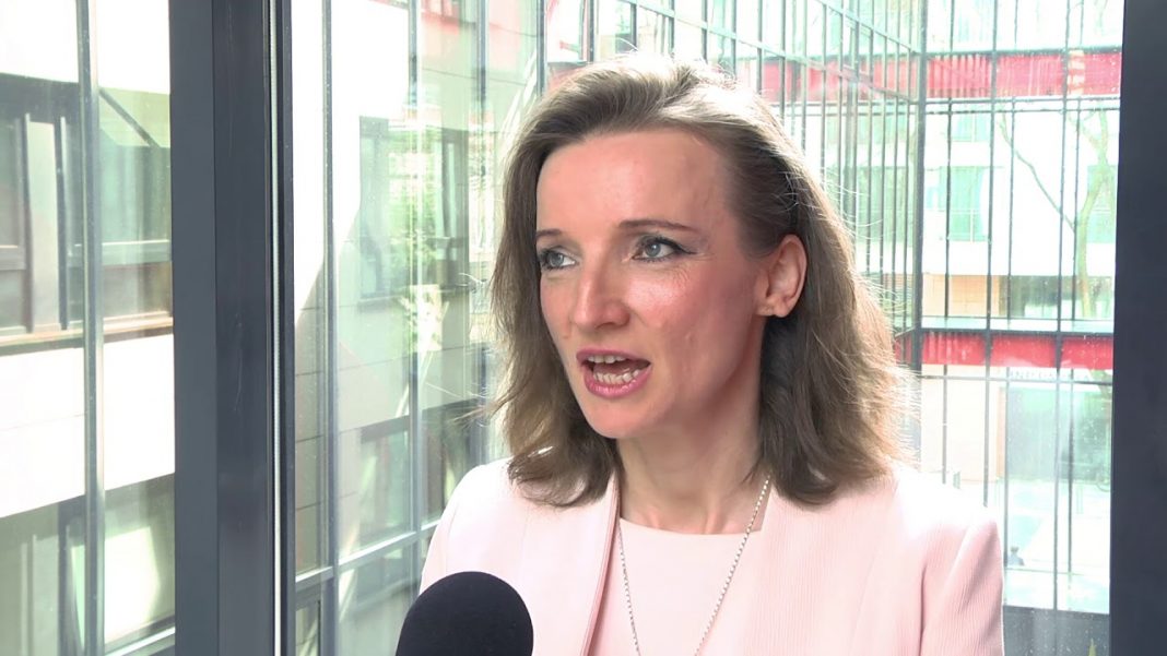 Joanna Narkiewicz-Tarłowska, dyrektor w dziale prawno-podatkowym PwC