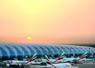 Linie Emirates - samoloty, lotnisko