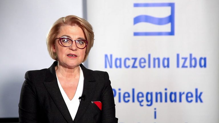 Luka pokoleniowa w zawodzie pielęgniarki – potrzeba młodej kadry
