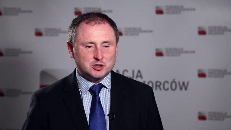 Jednostronne umowy zamówień publicznych sprzeczne z prawem