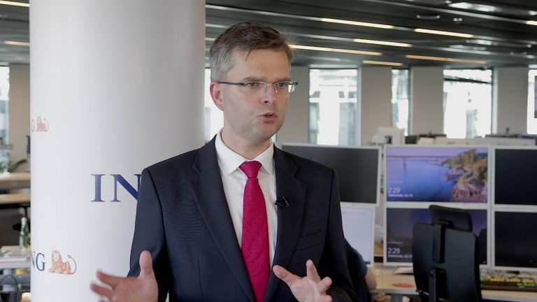 Słabsza konsumpcja i wzrost inwestycji – prognozy dla polskiej gospodarki
