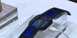 IFA 2018: Zaprezentowano elastyczny zegarek o funkcjonalności smartfona. Urządzenie ma wejść na rynek jeszcze w tym roku