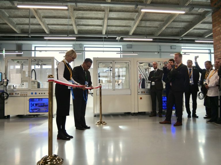 OMRON otwiera laboratorium innowacji w Tychach