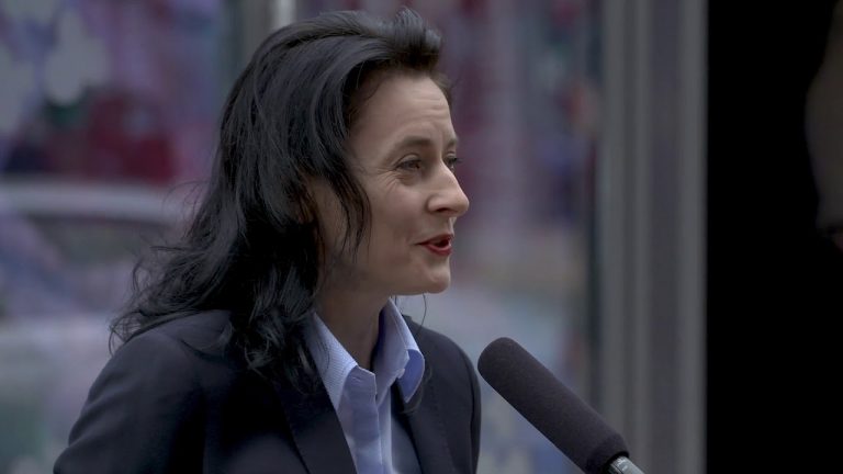 Branża budowlana pod ścianą