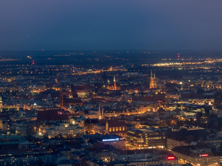 Sprzedaż nowych mieszkań we Wrocławiu spadła o 42,2%. Co dalej?