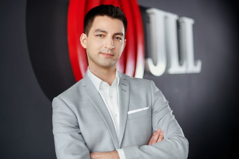 Adam Lis, Flexible Office Solutions Manager, JLL