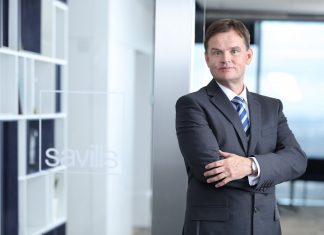 John Palmer, dyrektor zespołu doradztwa inwestycyjnego w sektorze nieruchomości magazynowych i przemysłowych, Savills Polska