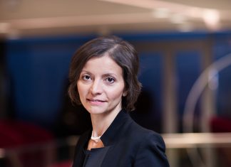 Kinga Barchoń MRICS, Członkini panelu doradczego RICS w Polsce; Partnerka, Liderka zespołu ds. nieruchomości i Liderka zespołu ds. sporów gospodarczych w PwC: