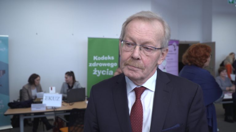 Ostatnie lata przyniosły ogromny postęp w leczeniu nowotworów. Na świecie pojawiają się nowe leki, ale w Polsce jest problem z ich refundacją