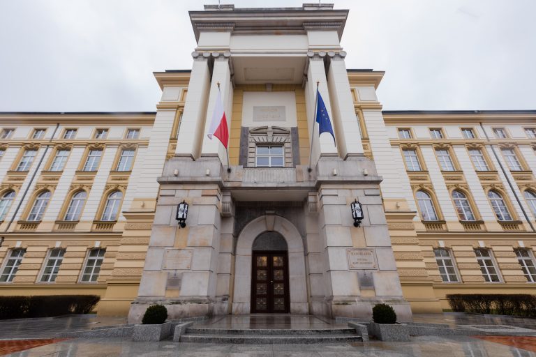 Dziesięć organizacji biznesu apeluje do Premiera Morawieckiego: nie kody PKD powinny kwalifikować do wsparcia