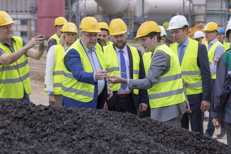 Grupa Eesti Energia rusza z produkcją paliwa ze zużytych opon