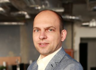 Krzysztof Czok, Board Member, sieć reklamowa Społeczności