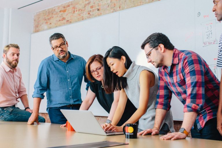 Mastercard przedstawia rozszerzony program Accelerate 2.0 wspierający firmy fintech