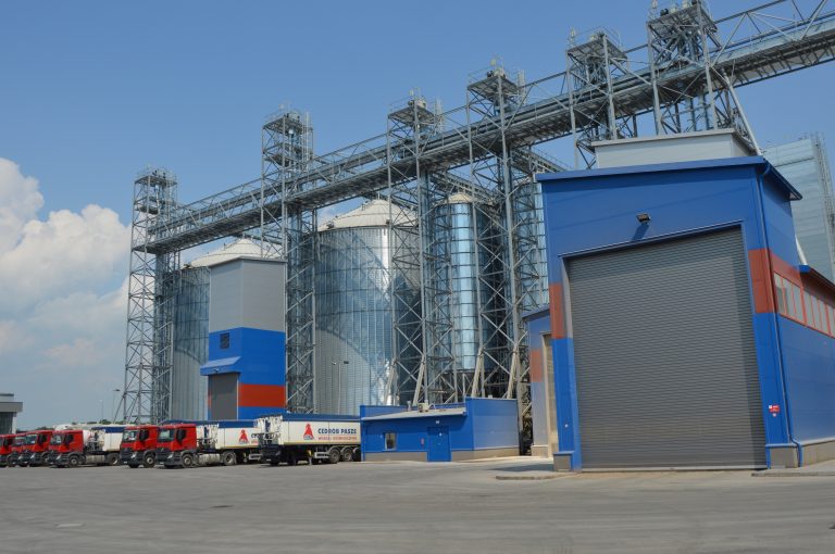 Cedrob otworzył wytwórnię pasz w Ligocie Dolnej