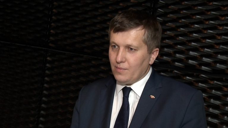 Niewybuchy i stare pociski odkryje dron produkowany przez polską firmę. Pomoże też firmom budowlanym w ocenie gruntów pod inwestycje