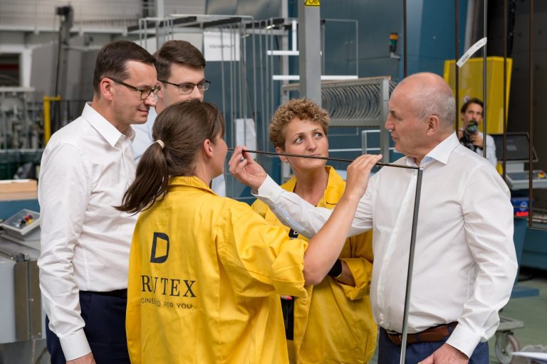 Premier Morawiecki gościem DRUTEX SA