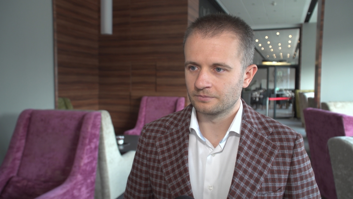 Algorytm polskiej firmy analizuje wiadomości i komentarze pod kątem emocji. Dla firm to nieocenione źródło badania satysfakcji klienta 2