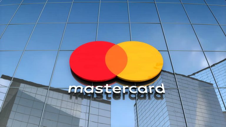 Raport Mastercard: Otwarta bankowość przyspiesza w Polsce i w Europie
