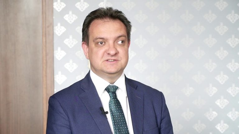 Nagły wzrost kursu franka szwajcarskiego zagraża polskiej gospodarce