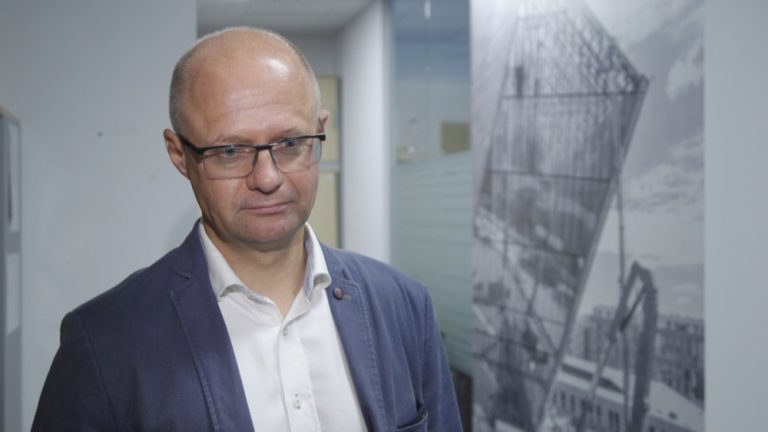 Nowe technologie usprawnią systemy ochrony pożarowej. Powstają innowacyjne materiały oraz nowe sposoby projektowania budynków