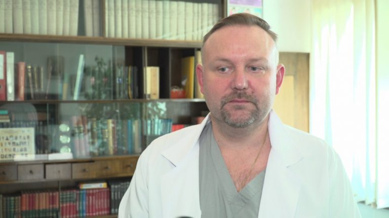Infekcje układu moczowego mogą nawracać nawet kilka razy w roku. Antybiotyki nie zawsze są wystarczające