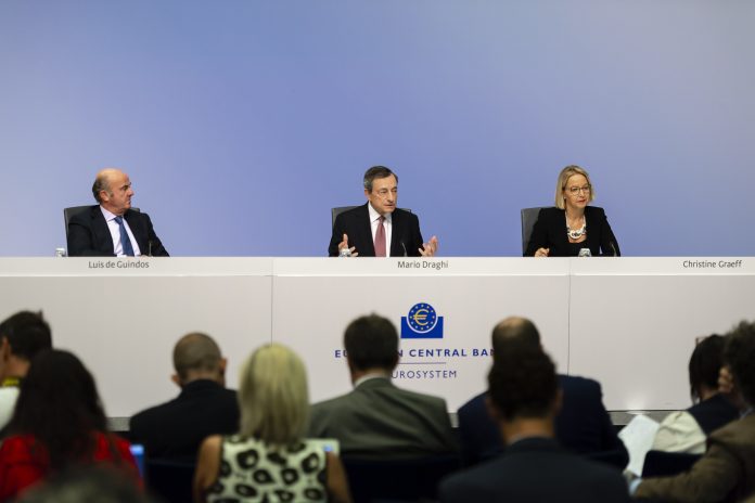 Konferencja prasowa prezes EBC Mario Draghi