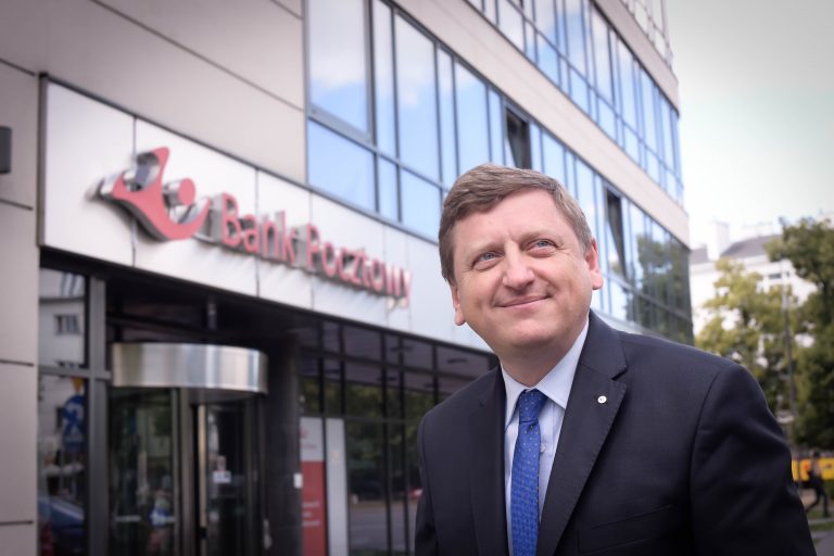Rozwój bankowego ekosystemu od rachunku do zakupu mieszkania