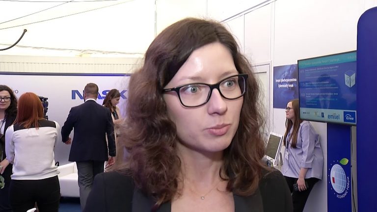 Dezinformacja i fake newsy zagrożeniem dla demokracji i biznesu. Świadomość tego problemu wśród społeczeństwa jest coraz większa