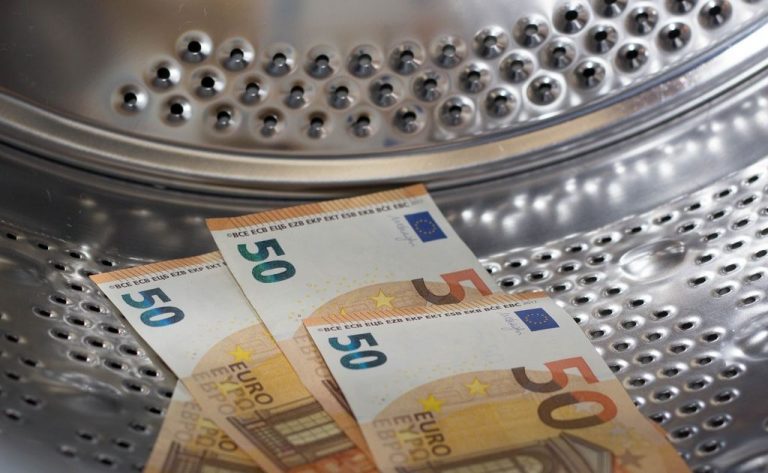 13 października 2019 r. zaczął funkcjonować Centralny Rejestr Beneficjentów Rzeczywistych