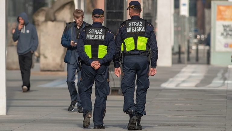 Rosną wpływy z mandatów od straży miejskich